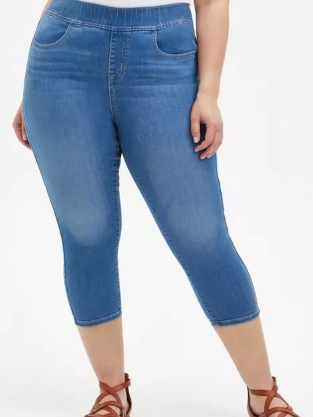 Plus-Size Pull-On Capri Jeans - Blue